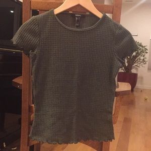 Forever 21 olive green t-shirt